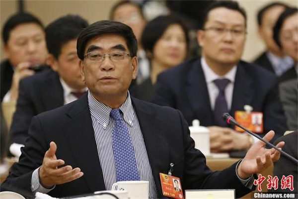 特朗普:哈佛大学不免税!