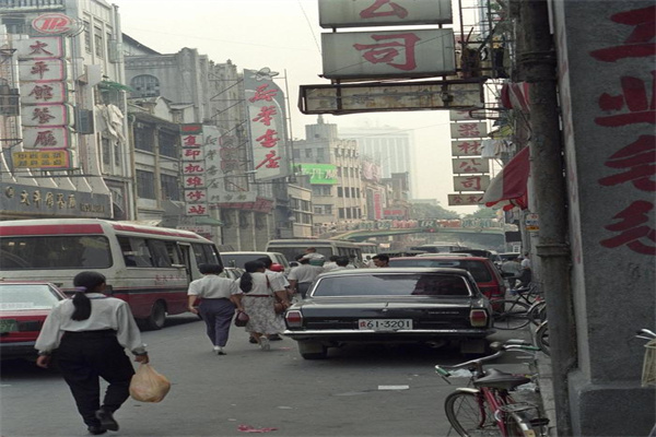 强硬出击!A股集体大反攻!各路主流资金纷纷表态入市