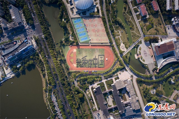 爆了，一度百万手封涨停，更有4500亿龙头创历史新高！商品牛市路径曝光，谁是A股“大矿主”（附名单）